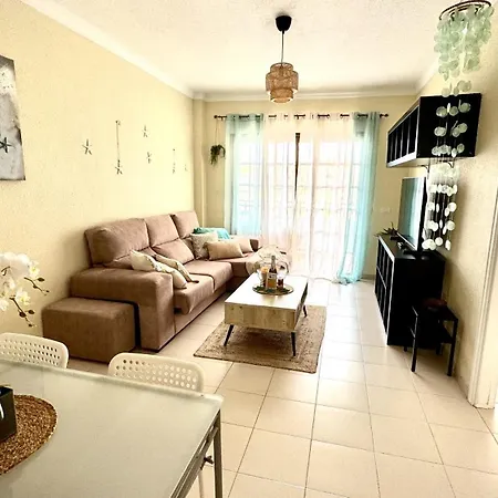 Infinity Sea & Pool Oasis By Deihu Experiences *